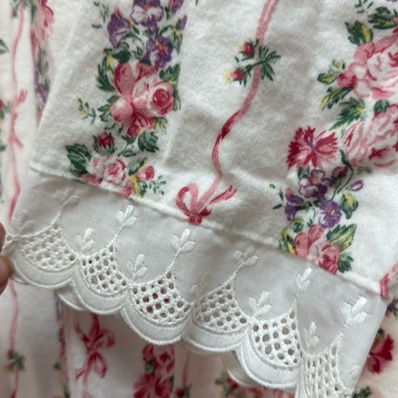 Lanz of Salzburg Vintage Cotton Flannel Nightgown NWT size L Dead stock - Picture 3 of 8